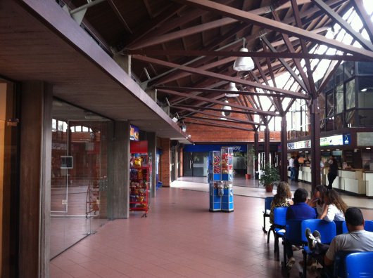 Terminal Station Rodoviaria Colonia omnibus micros bus coach onibus