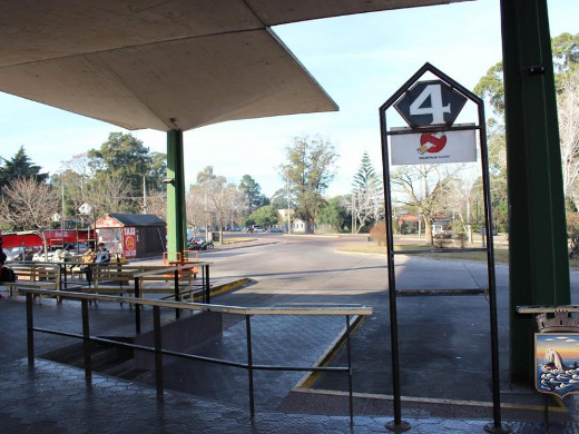 Terminal Station Rodoviaria  de Maldonado omnibus micros bus coach onibus